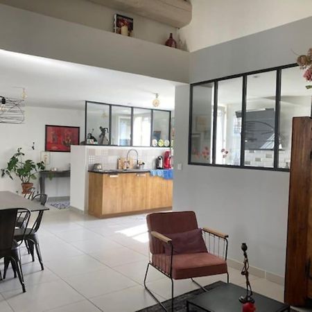 Ferienwohnung Loft Au Coeur De Nîmes Exterior foto