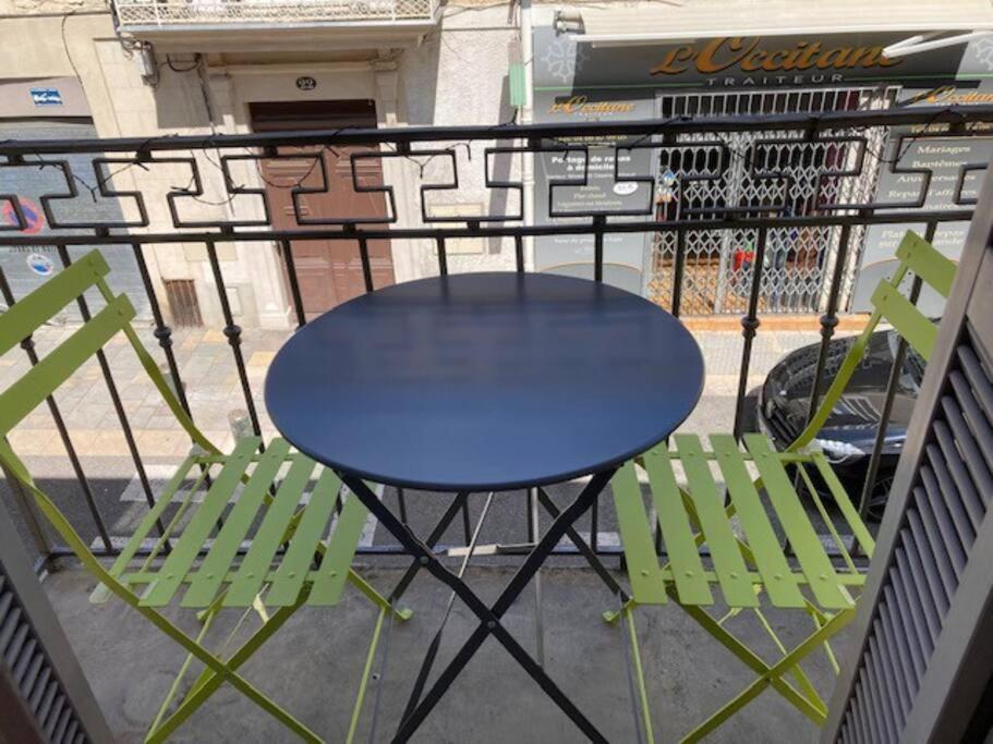 Ferienwohnung Loft Au Coeur De Nîmes Exterior foto